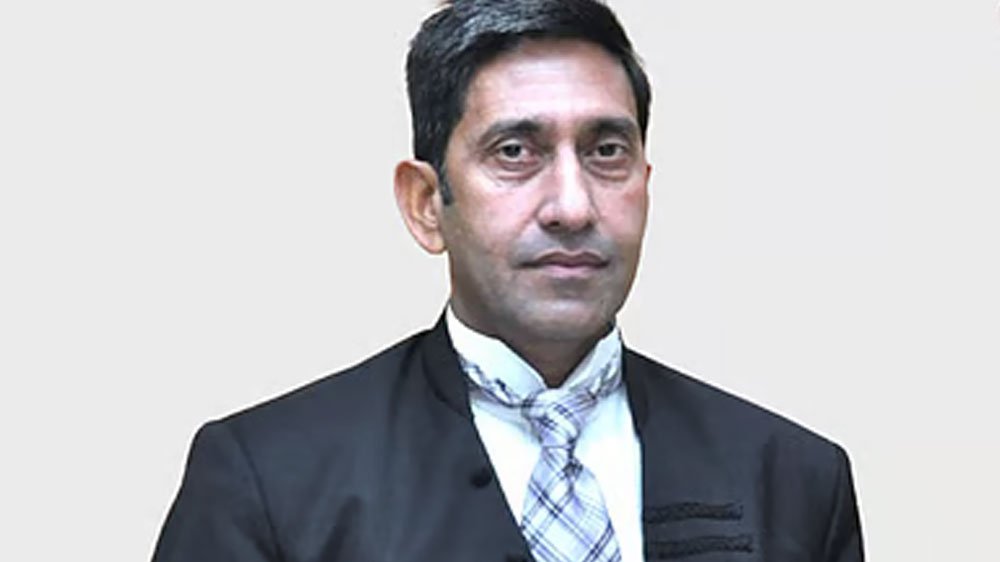 Justice-Shree-Chandrashekha