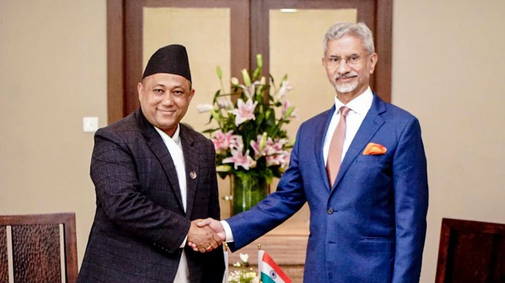 Nepal-Foreign-Minister-Shis