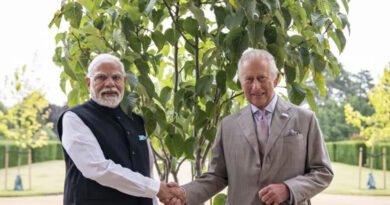PM-Modi-gifts-tree
